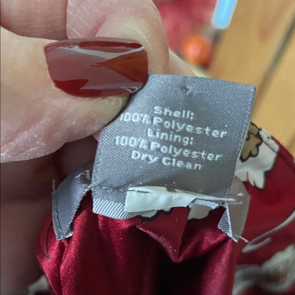 Ann Taylor Red Floral Skirt - Picture 6 of 9